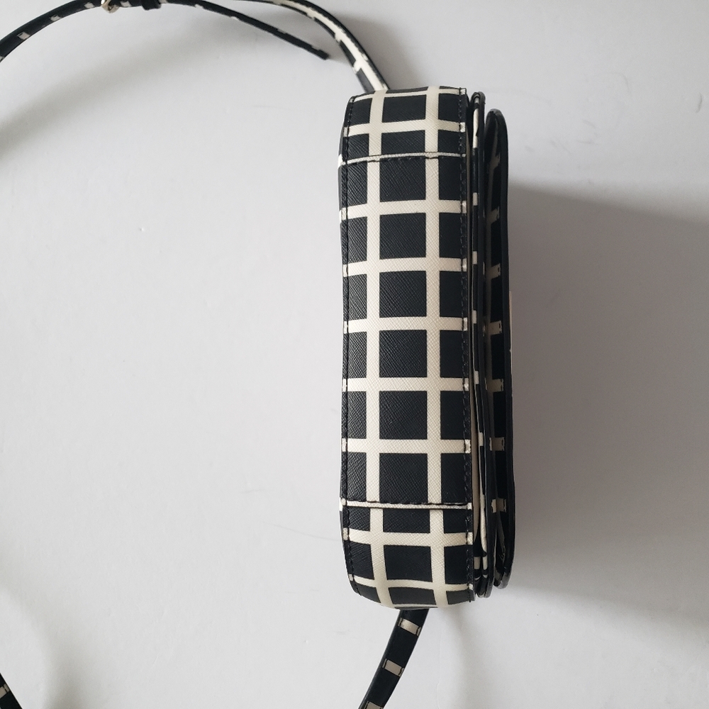 Kate Spade NWOT Saffiano Leather Crossbody Flap Bag NEVER USED. - Picture 13 of 13